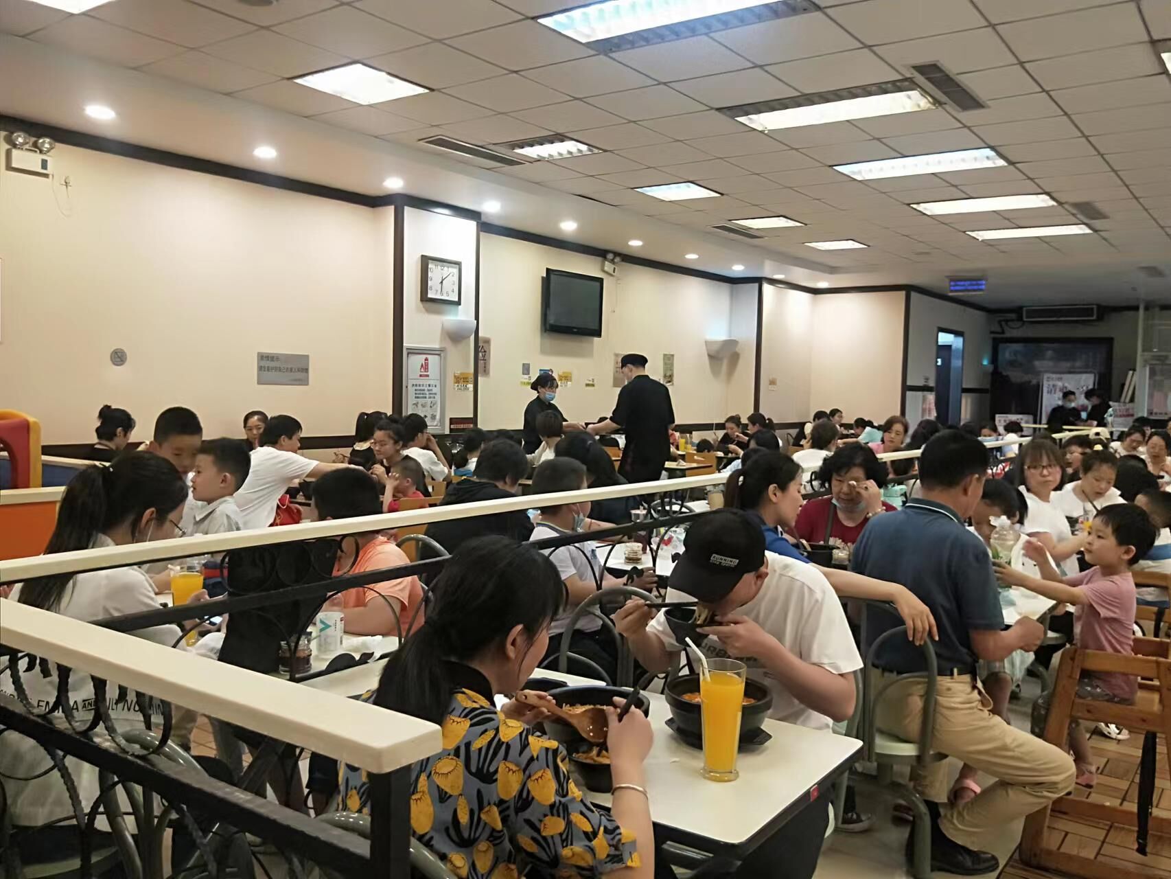 0經(jīng)驗(yàn)0技術(shù)也能開(kāi)的餐飲店，你可千萬(wàn)不能錯(cuò)過(guò)，無(wú)需大廚，操作簡(jiǎn)單#狀元米線#米線加盟#餐飲創(chuàng)業(yè)#開(kāi)店