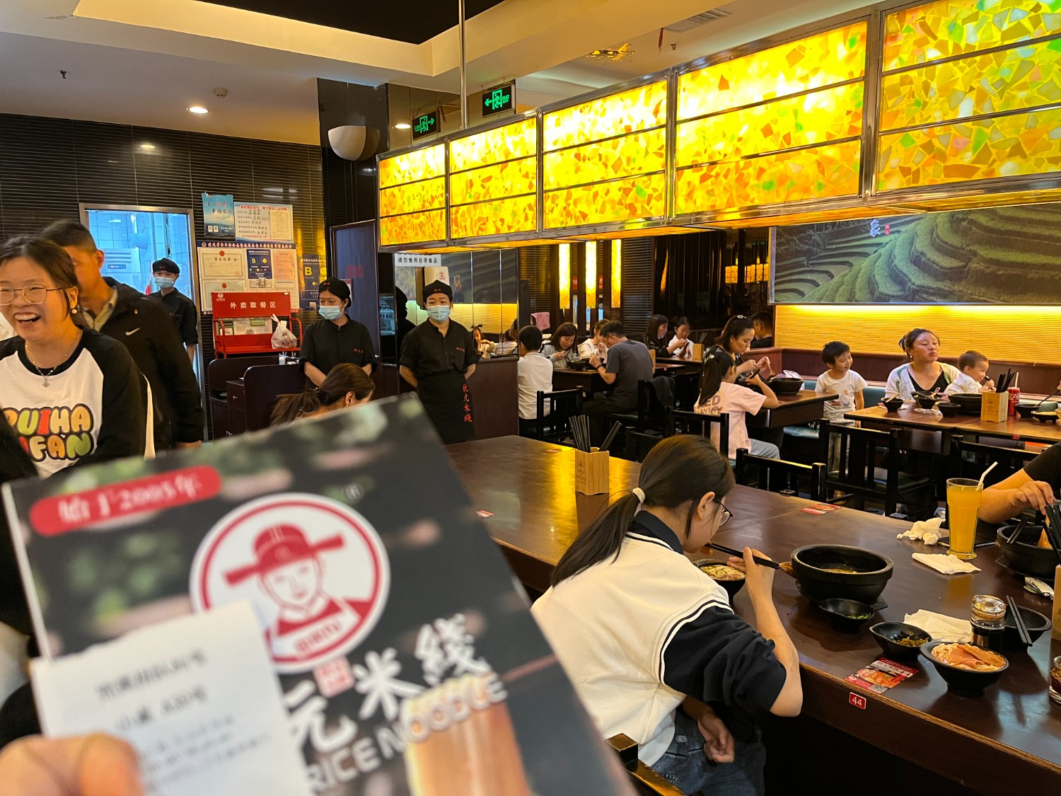 每天人氣滿滿！想開一家這樣的店嗎！快來咨詢吧！#米線加盟#餐廳開店#狀元米線